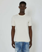 Basic slim fit t-shirt
